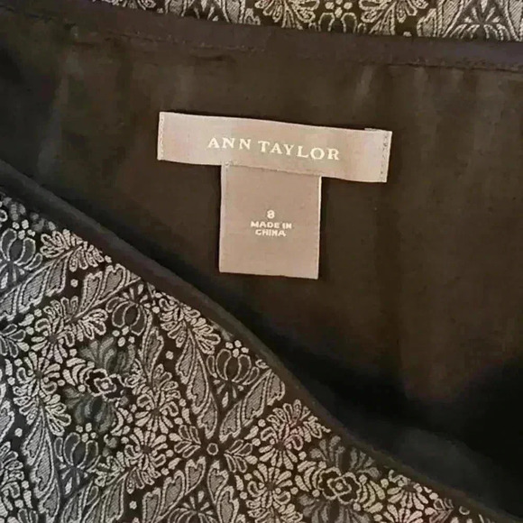 Ann Taylor Women's A-Line Skirt - Elegant Floral Pattern - Picture 1 of 3